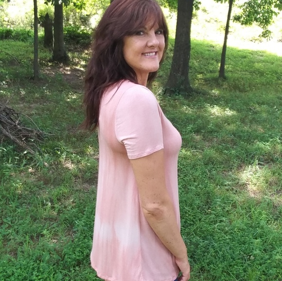 Agnes & Dora EveryDay Tee - Picture 8 of 8